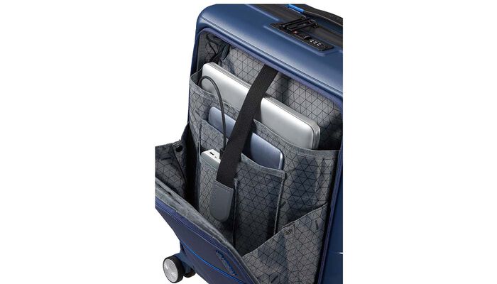 Compartiment de rangement à l'avant