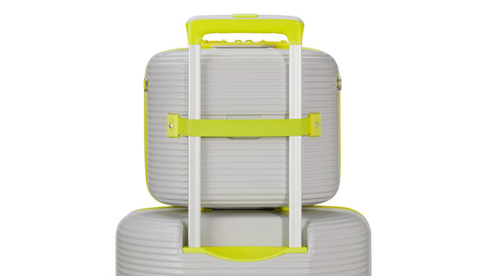 Passant-arrière elastique