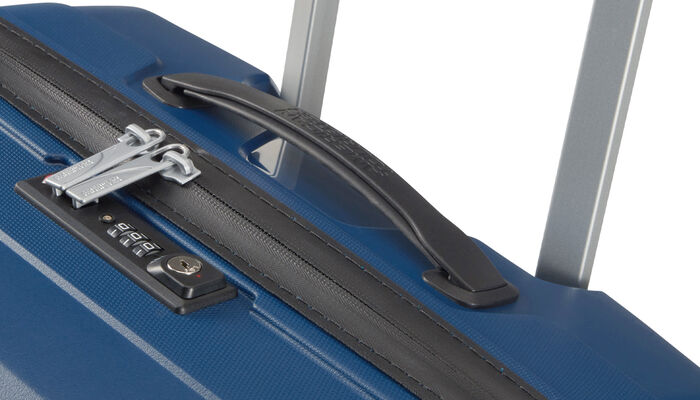 Fermeture éclair avec un revêtement hydrofuge