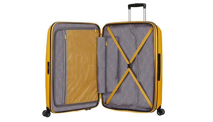 Organisation intérieure avec poche tablier zippée supplémentaire