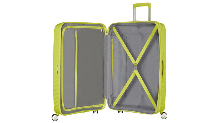 Organisation intérieure avec une poche  zippée supplémentaire