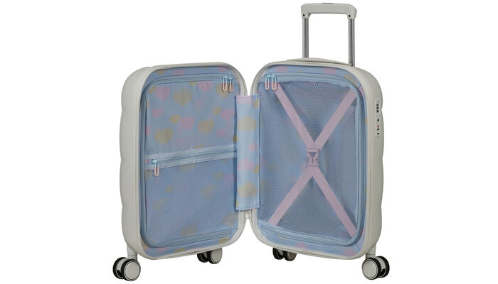 Un sac à dos dans les nuages