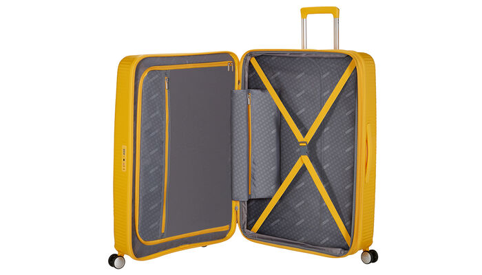 Organisation intérieure avec une poche  zippée supplémentaire