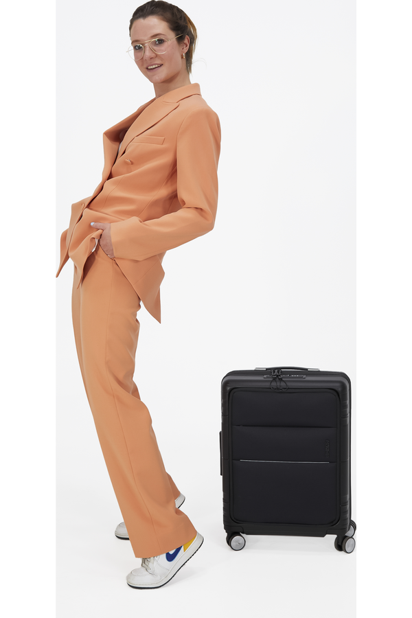 American Tourister Hello Cabin Spinner TSA 55cm  Noir Onyx