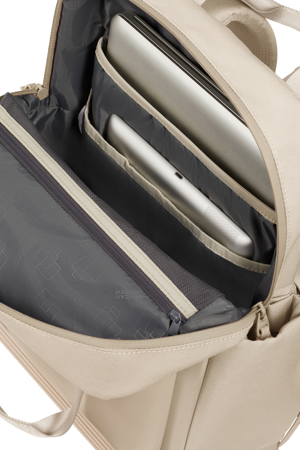 American Tourister Soulpack Business BP Tote 15.0'  Beige